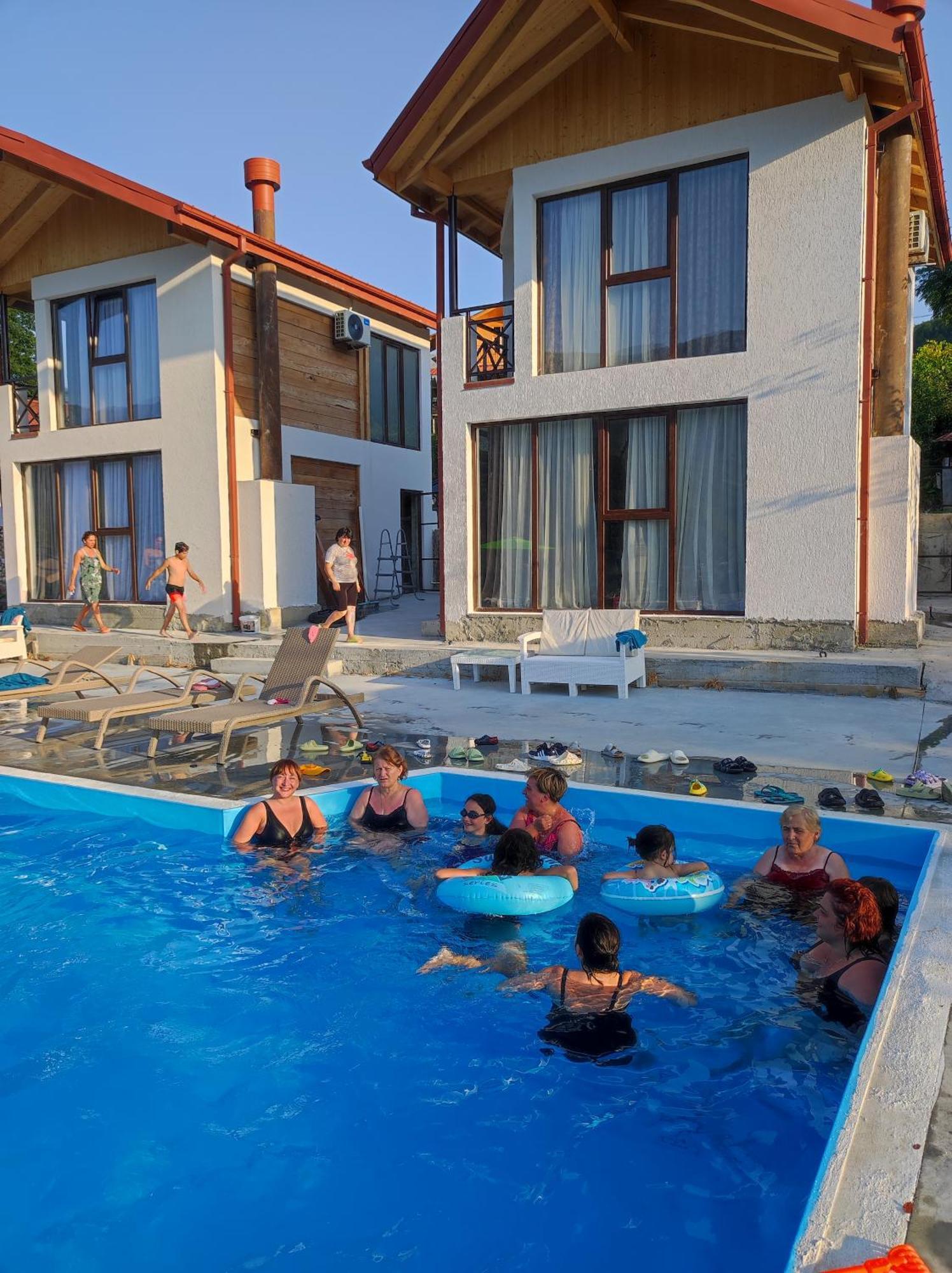Belvedere Hotel Ambrolauri Luaran gambar