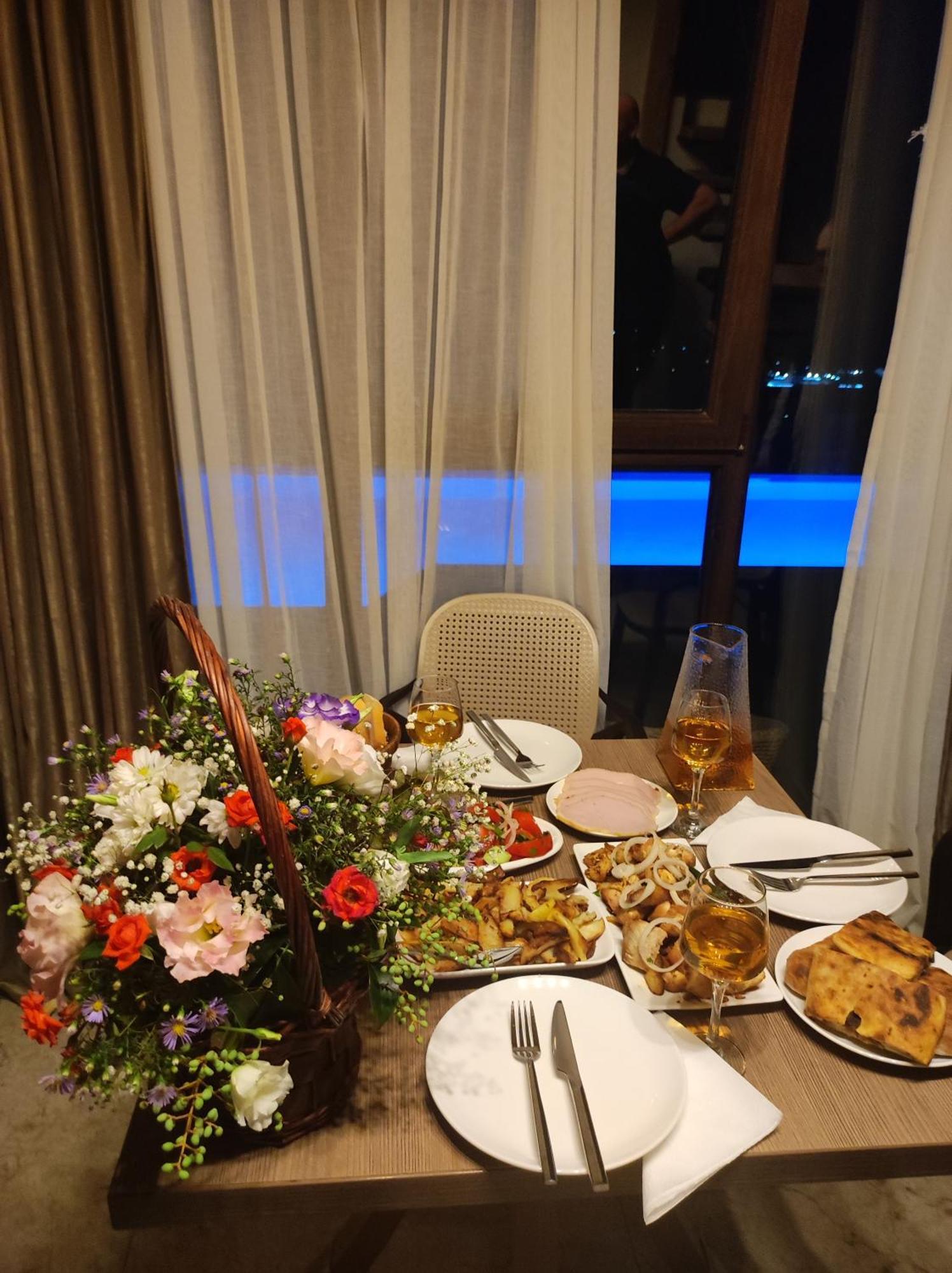 Belvedere Hotel Ambrolauri Luaran gambar