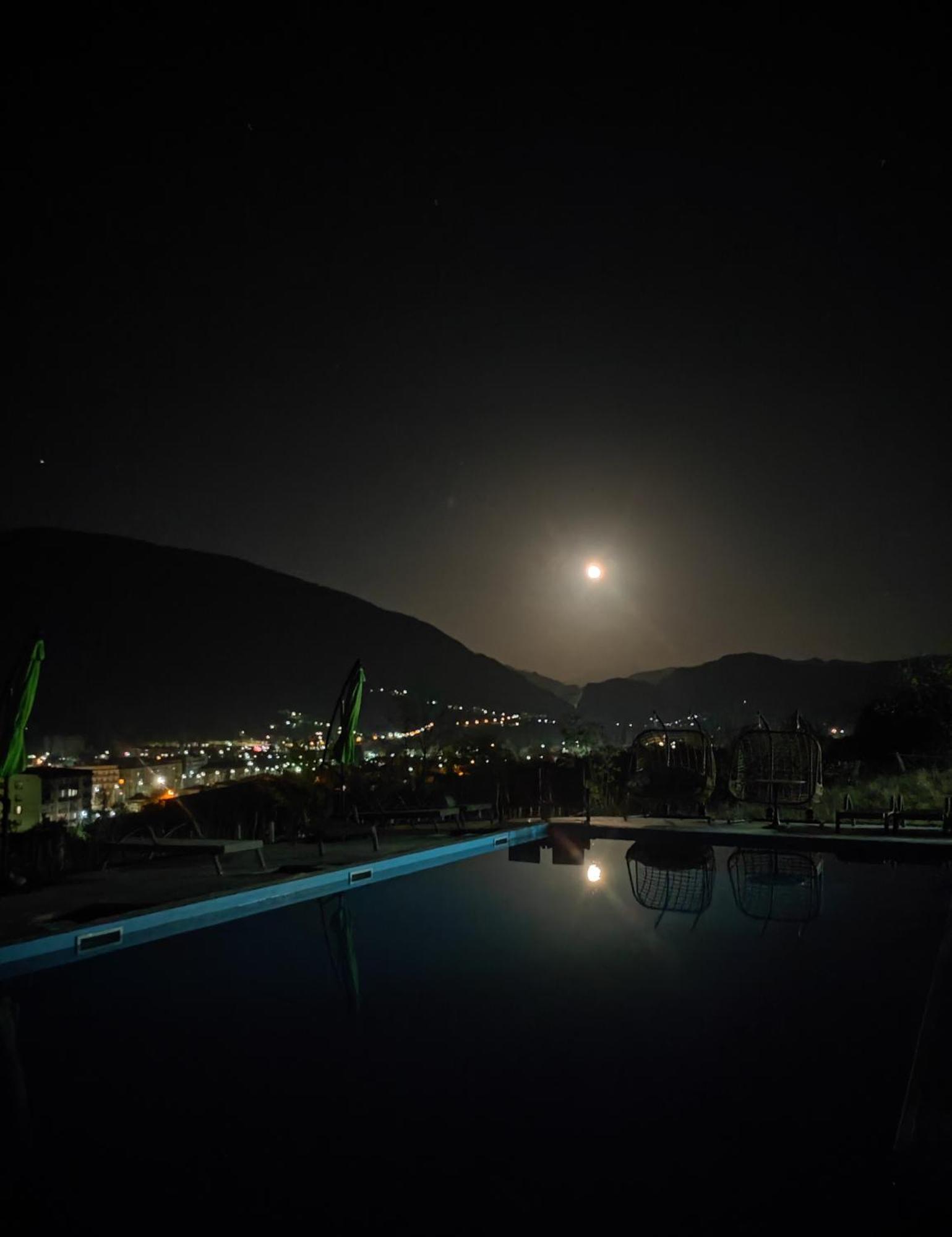 Belvedere Hotel Ambrolauri Luaran gambar