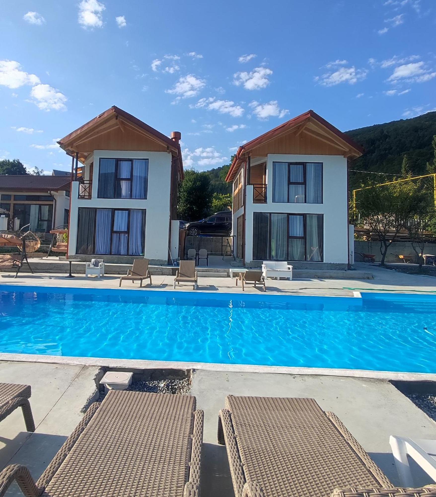 Belvedere Hotel Ambrolauri Luaran gambar